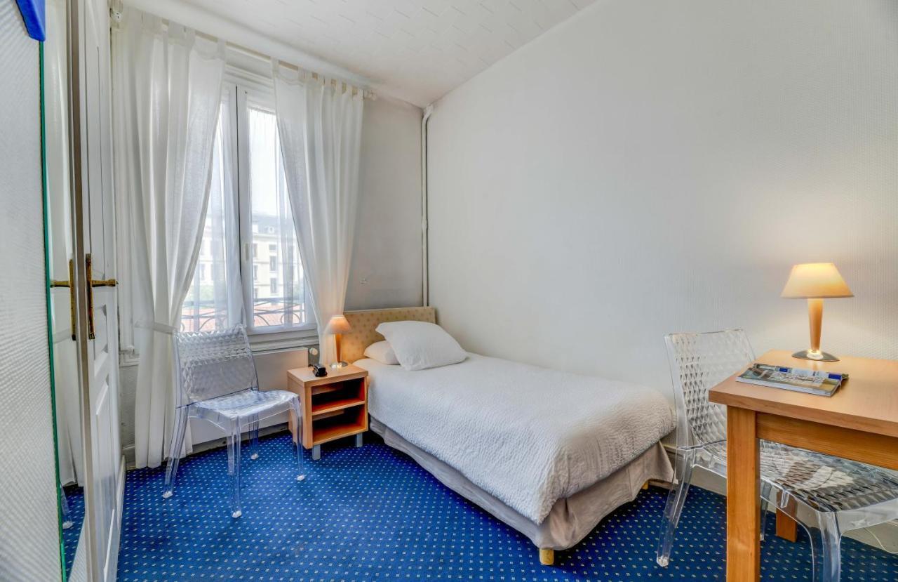 Hotel Val Flores Logis Биариц Екстериор снимка