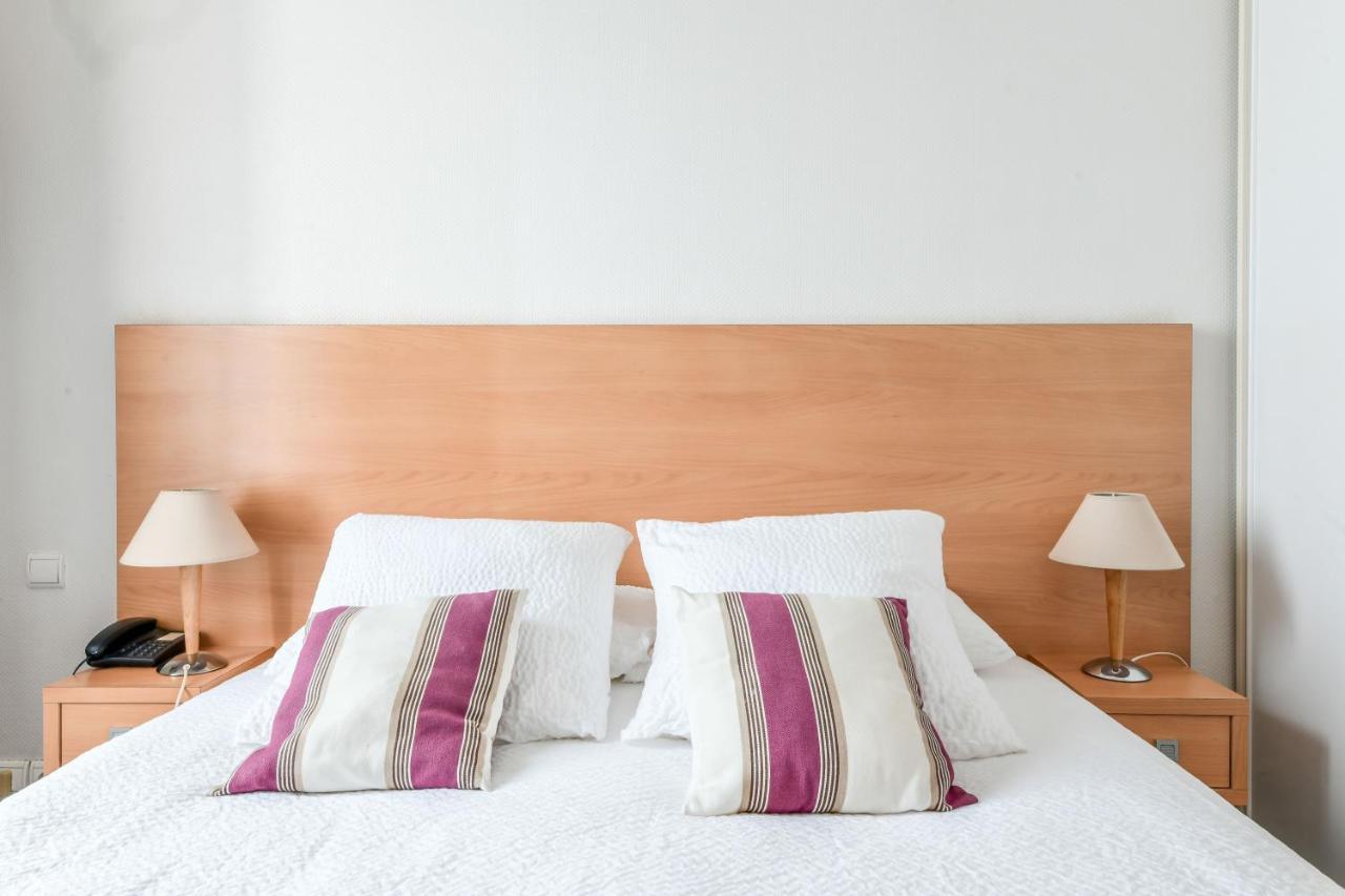 Hotel Val Flores Logis Биариц Екстериор снимка