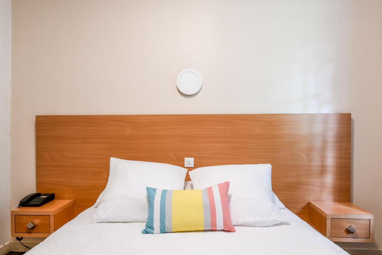 Hotel Val Flores Logis Биариц Екстериор снимка