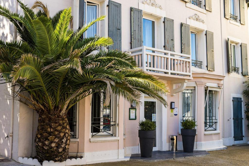 Hotel Val Flores Logis Биариц Екстериор снимка