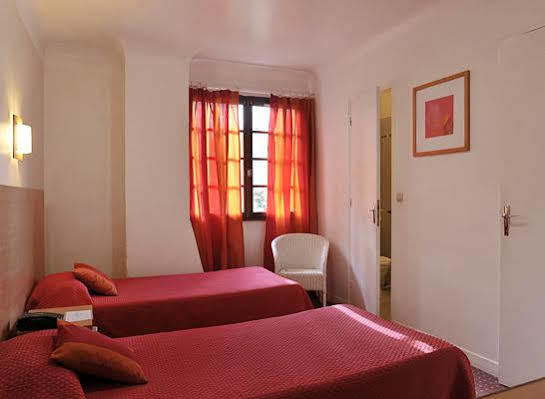 Hotel Val Flores Logis Биариц Екстериор снимка